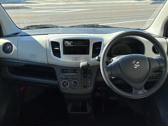 ワゴンＲ ＦＡ　ＣＤ・ラジオ　ＥＴＣ　キーレス　電動格納ミラー　マット　バイザー（2枚目）