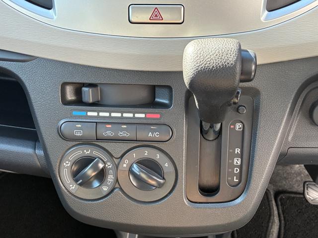 ワゴンＲ ＦＡ　ＣＤ・ラジオ　ＥＴＣ　キーレス　電動格納ミラー　マット　バイザー（26枚目）