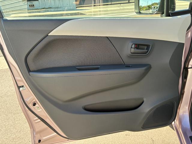 ワゴンＲ ＦＡ　ＣＤ・ラジオ　ＥＴＣ　キーレス　電動格納ミラー　マット　バイザー（35枚目）