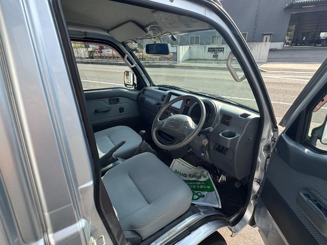 ハイゼットトラック ジャンボ 社外ナビ ワンセグTV 4WD ETC ミラー型ドラレコ キーレス マット バイザー 荷台マット ゲートプロテクター エアコン パワステ(2枚目)