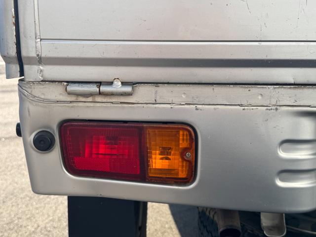 ハイゼットトラック ジャンボ 社外ナビ ワンセグTV 4WD ETC ミラー型ドラレコ キーレス マット バイザー 荷台マット ゲートプロテクター エアコン パワステ(38枚目)