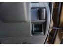 デッキバン　パワステ　エアコン　革調シートカバー　社外１３インチアルミホイール　リフトアップ(18枚目)