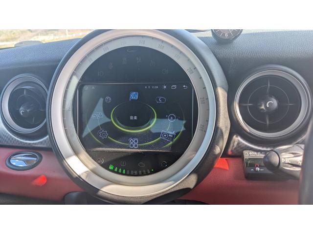 クーパーS Androidオーディオ搭載車 バックカメラ Bluetooth接続 GTストライプ センターマフラー ブースト計 スロットルコントローラー キーレスキー(15枚目)