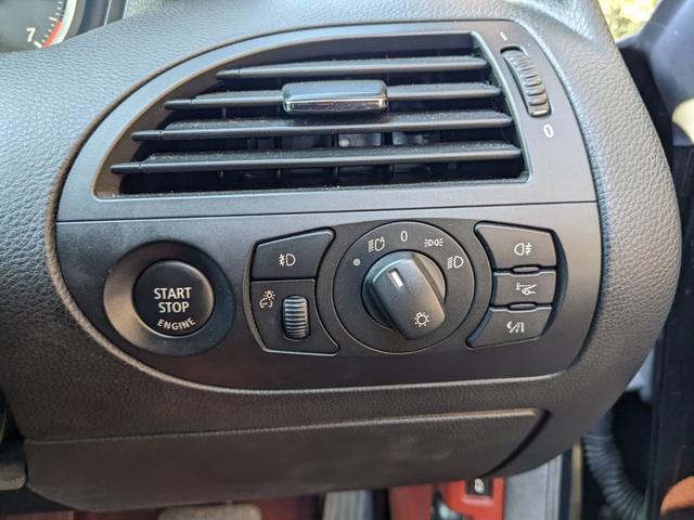 650iカブリオレ 4シーターオープンカー 電動ソフトトップ V型8気筒エンジン 純正CCC バーガンディ本革電動シート 20インチアルミホイール(22枚目)