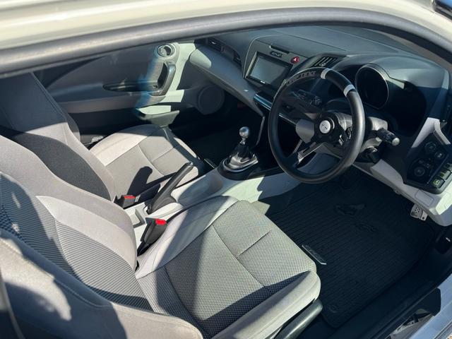 CR-Z α ★ミッション車★車検R9年5月まで★(10枚目)