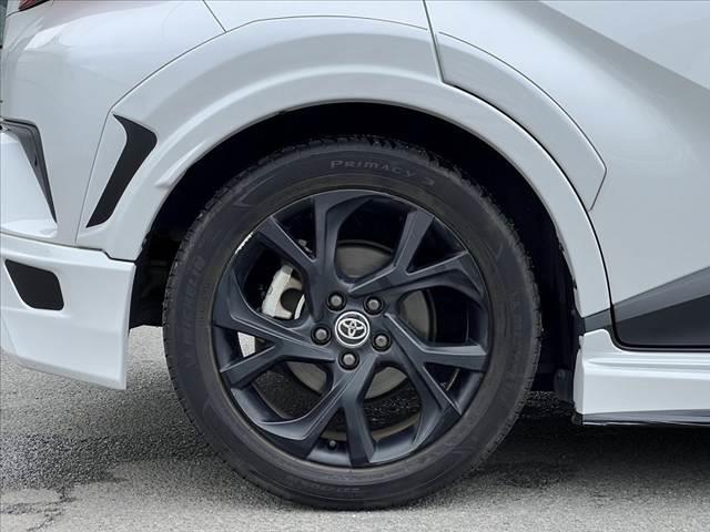 Ｃ－ＨＲ Ｇ　モード　ネロ　セーフティプラスＩＩ　後期　ディスプレイオーディオ　ＢＴ　フルセグ　ＴＲＤエアロ　パノラミックビューモニター　クルコン　ＥＴＣ　オートハイビーム　Ｐスタート　スマートキー　ステアリングスイッチ　シートヒーター　ＬＥＤライト（45枚目）