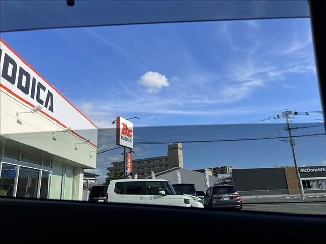 デイズ 　純正ＳＤナビ　フルセグ　ブルートゥース　ＤＶＤ　全方位　ＥＴＣ　ＨＩＤ　電格ウインカーミラー　Ａストップ　シートリフター　Ｐスタート　スマートキー　フォグ　エマブレ　プライバシーガラス　ドアバイザー（36枚目）