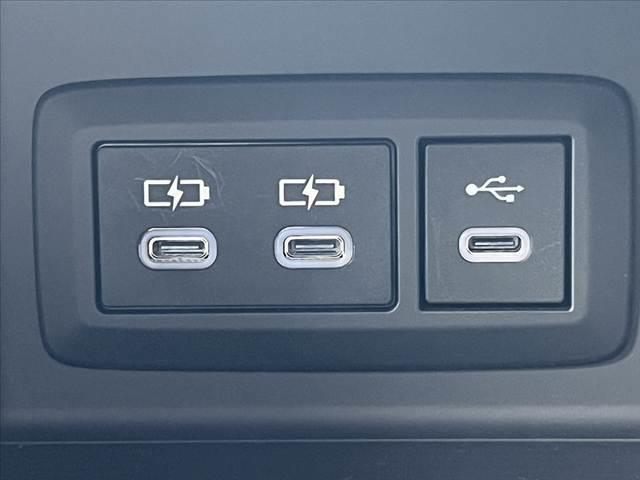 ハリアー Ｇ　中期　１２．３型ＤＡ　ブルートゥース　Ｂカメラ　ＥＴＣ　Ｄインナーミラー　ＢＳＭ　電動ゲート　ステリモ　クルコン　電動シート　Ｐスタート　ＬＥＤ　Ａライト　フォグ　Ａワイパー　置くだけ充電　ＵＳＢ（31枚目）