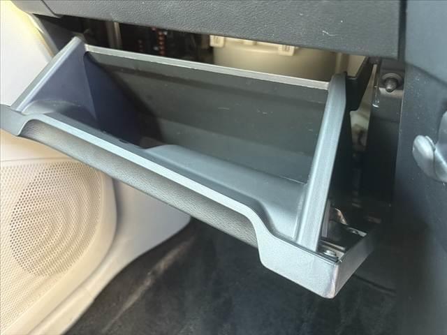 デイズ Ｘ　車検整備付　エマージェンシーブレーキ　純正ＳＤナビ／フルセグ／ブルートゥース／Ｂカメラ　スマートキー　ステリモ　電動格納ミラー　Ａライト　Ａストップ　Ｐスタート　シートリフター　レベライザー（38枚目）