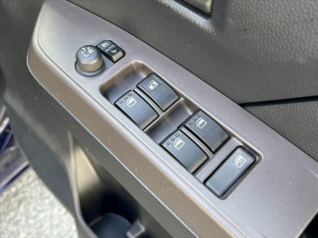 ルーミー Ｇ　中期　スマートアシスト　両電スラ　スマートキーＸ２　ＬＥＤヘッド　シートヒーター　シートリフター　Ａストップ　Ａライト　ＥＴＣ　ＵＳＢポートＸ２　ＨＤＭＩ　ステリモ　ヘッドライトレベライザー　Ｐガラス（30枚目）