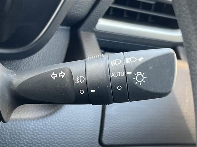 ルーミー Ｇ　中期　スマートアシスト　両電スラ　スマートキーＸ２　ＬＥＤヘッド　シートヒーター　シートリフター　Ａストップ　Ａライト　ＥＴＣ　ＵＳＢポートＸ２　ＨＤＭＩ　ステリモ　ヘッドライトレベライザー　Ｐガラス（35枚目）