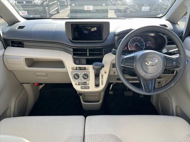 ムーヴ Ｌ　ＳＡＩＩ　車検整備付　スマアシ２　電格　シートリフター　チルトステア　リアワイパー　ＡＣソケット　前席バニティーミラー　レベライザー　カップホルダー　プライバシーガラス　ベンチシート　マット　ドアバイザー（2枚目）