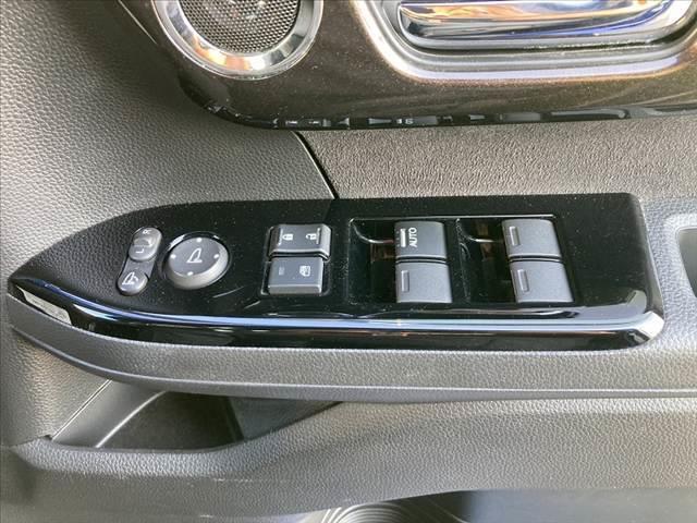 Ｎ－ＢＯＸカスタム Ｇ・Ｌターボホンダセンシング　中期　純正ＳＤナビ　フルセグ　ＢＴ　ＤＶＤ　両側パワスラ　Ｂカメラ　ＥＴＣ　スマートキーＸ２　ステリモ　クルコン　ＬＥＤヘッド　Ａハイビーム　Ａストップ　電格　ＵＳＢポートＸ２　クリソナ（32枚目）