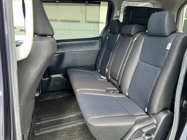 ヴォクシー Ｘ　社外ＳＤナビ　フルセグ　ＤＶＤ　ブルートゥース　Ｂカメラ　電動スライド　リモコンキー　電動格納ミラー　Ａライト　Ａストップ　シートリフター　ステリモ　Ｒシェード　Ｐガラス　ＨＤＭＩ　バニティーミラー（19枚目）