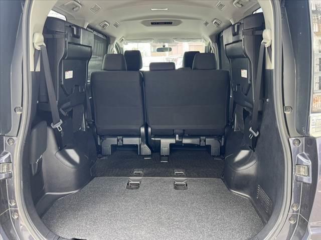 ヴォクシー Ｘ　社外ＳＤナビ　フルセグ　ＤＶＤ　ブルートゥース　Ｂカメラ　電動スライド　リモコンキー　電動格納ミラー　Ａライト　Ａストップ　シートリフター　ステリモ　Ｒシェード　Ｐガラス　ＨＤＭＩ　バニティーミラー（20枚目）