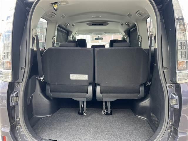 ヴォクシー Ｘ　社外ＳＤナビ　フルセグ　ＤＶＤ　ブルートゥース　Ｂカメラ　電動スライド　リモコンキー　電動格納ミラー　Ａライト　Ａストップ　シートリフター　ステリモ　Ｒシェード　Ｐガラス　ＨＤＭＩ　バニティーミラー（21枚目）