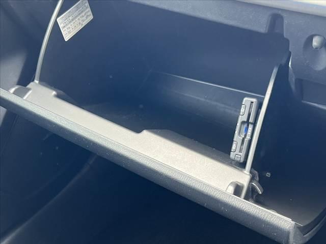 アクセラスポーツ 15Sツーリング エアロ BOSEサウンド 7型 フルセグ ブルートゥース DVD ETC 18インチアルミ BSM HUD HID ステリモ クルコン ソナー Pスタート スマートキーX2 パドル チルテレ Pガラス(23枚目)