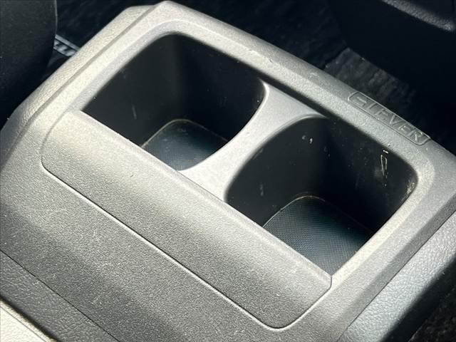 ヴェルファイア 2.4Z 後期 9型ナビ フルセグ BT DVD 両電スラ ETC ステリモ HID Pスタート スマートキーX2 シートリフター チルトテレスコ 電格 Aライト フォグ Pガラス ソナー マット バイザー(36枚目)