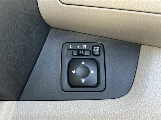 デイズルークス Ｘ　後期　車検整備付　純正ＣＤオーディオ　全方位　スマートキーＸ２　ステリモ　電スラ　電格ミラー　横滑り防止　アイドリングストップ　プライバシーガラス　Ｒシェード　ＳＲＳエアバッグ　プッシュスタート（29枚目）