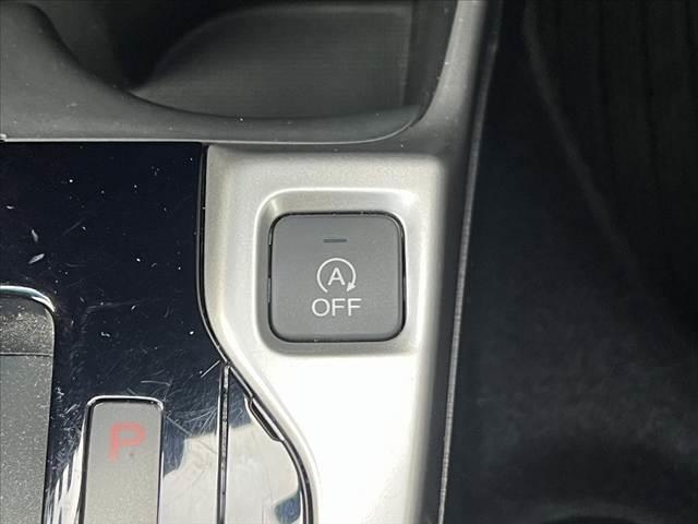 フィット １３Ｇ・Ｆパッケージ　禁煙車　純正ＣＤオーディオ　スマートキー　アイドリングストップ　プッシュスタート　ＥＣＯＮ　プライバシーガラス　ＡＣシガーソケット　電動格納ミラー　横滑り防止　バニティーミラー　チルトステア（30枚目）