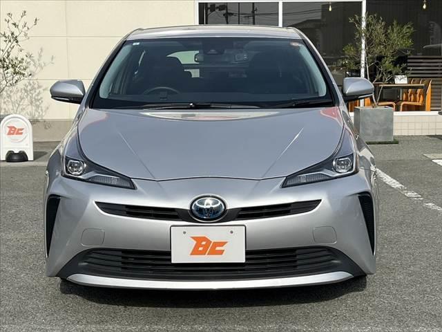 プリウス S 車検整備付 禁煙車 後期 社外SDナビ/ブルートゥース Bカメラ ETC セーフティセンス ステリモ クルコン スマートキー Pスタート オートライト 電格 Aハイビーム LEDヘッド シートリフター(9枚目)