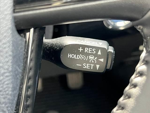 プリウス S 車検整備付 禁煙車 後期 社外SDナビ/ブルートゥース Bカメラ ETC セーフティセンス ステリモ クルコン スマートキー Pスタート オートライト 電格 Aハイビーム LEDヘッド シートリフター(33枚目)