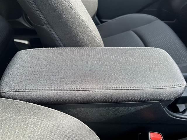 プリウス S 車検整備付 禁煙車 後期 社外SDナビ/ブルートゥース Bカメラ ETC セーフティセンス ステリモ クルコン スマートキー Pスタート オートライト 電格 Aハイビーム LEDヘッド シートリフター(36枚目)