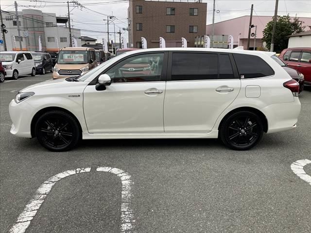 カローラフィールダー ハイブリッドＧ　ダブルバイビー　中期　社外ＳＤナビ　フルセグ　ＢＴ　Ｂカメラ　スマートキー　Ｐスタート　ＥＴＣ　シートヒーター　ＬＥＤヘッド　セーフティＣ　ハーフレザーシート　ＬＤＡ　オートライト　革巻きステア　電格　Ｐガラス（11枚目）