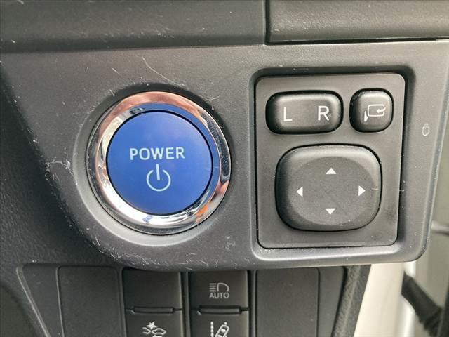 カローラフィールダー ハイブリッドＧ　ダブルバイビー　中期　社外ＳＤナビ　フルセグ　ＢＴ　Ｂカメラ　スマートキー　Ｐスタート　ＥＴＣ　シートヒーター　ＬＥＤヘッド　セーフティＣ　ハーフレザーシート　ＬＤＡ　オートライト　革巻きステア　電格　Ｐガラス（23枚目）