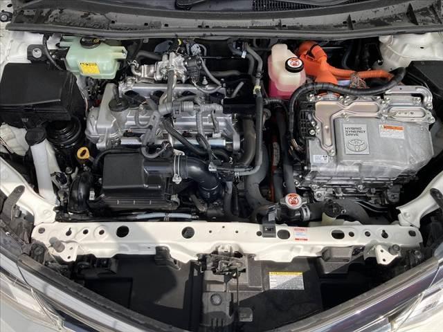 カローラフィールダー ハイブリッドＧ　ダブルバイビー　中期　社外ＳＤナビ　フルセグ　ＢＴ　Ｂカメラ　スマートキー　Ｐスタート　ＥＴＣ　シートヒーター　ＬＥＤヘッド　セーフティＣ　ハーフレザーシート　ＬＤＡ　オートライト　革巻きステア　電格　Ｐガラス（51枚目）