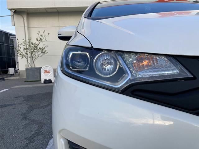フィットハイブリッド Ｌパッケージ　車検整備付　エアロ　社外ＳＤナビ　フルセグ　ＤＶＤ再生　Ｂカメラ　ＥＴＣ　スマートキー　Ｐスタート　ＬＥＤヘッド　クルコン　Ａストップ　Ａライト　電格　ＡＣシガーソケット　ＳＲＳエアバッグ（35枚目）