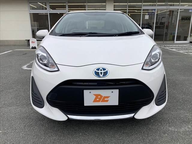 アクア L 車検整備付 後期 社外SDナビ Bluetooth バックカメラ ETC リモコンキー スペアキー 電格レベライザー セキュリティアラーム ACシガーソケット エアバッグ 横滑防止 バニティミラー(9枚目)