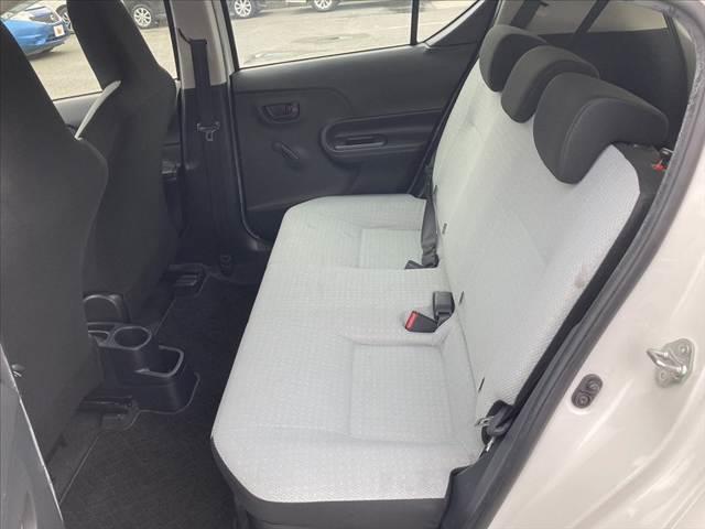アクア L 車検整備付 後期 社外SDナビ Bluetooth バックカメラ ETC リモコンキー スペアキー 電格レベライザー セキュリティアラーム ACシガーソケット エアバッグ 横滑防止 バニティミラー(19枚目)