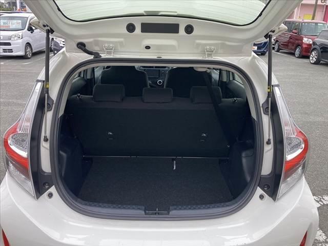 アクア L 車検整備付 後期 社外SDナビ Bluetooth バックカメラ ETC リモコンキー スペアキー 電格レベライザー セキュリティアラーム ACシガーソケット エアバッグ 横滑防止 バニティミラー(20枚目)