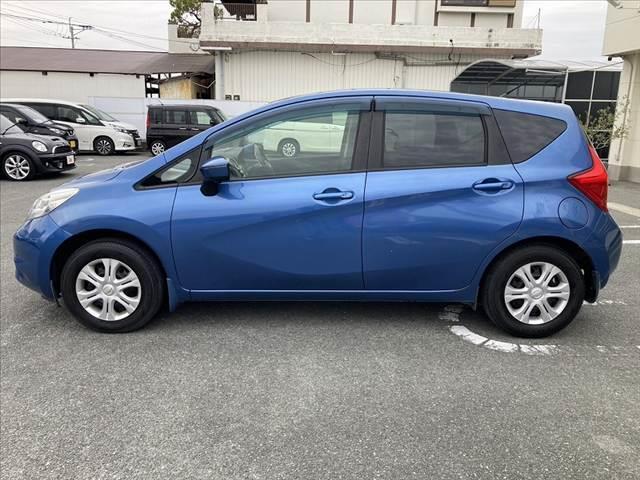 ノート X DIG-S Vセレクション+セーフティ 車検整備付 中期 アラウンドビューモニター 純正SDナビ フルセグ BT DVD再生 ETC エマブレ ステリモ クリソナ スマートキー Pスタート 電格 Aライト Aストップ ACシガーソケット(11枚目)