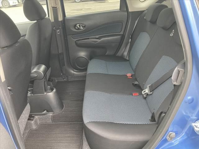 ノート X DIG-S Vセレクション+セーフティ 車検整備付 中期 アラウンドビューモニター 純正SDナビ フルセグ BT DVD再生 ETC エマブレ ステリモ クリソナ スマートキー Pスタート 電格 Aライト Aストップ ACシガーソケット(19枚目)