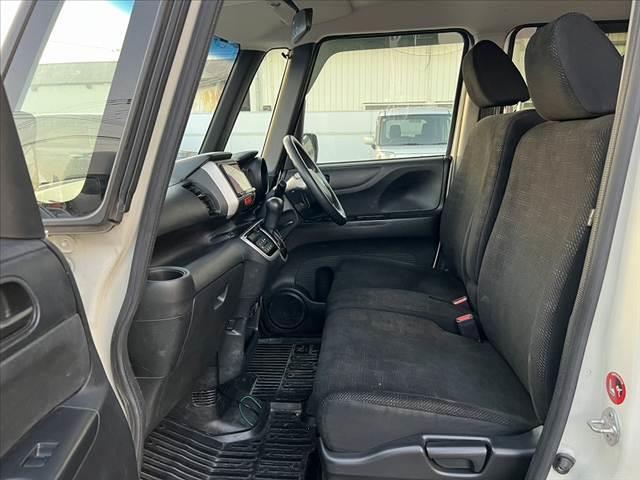 N-BOX+ G・Lパッケージ 車検整備付 後期 ナビ フルセグ ブルートゥース DVD バックカメラ ETC ステリモ チルト シートリフター レベライザー リアワイパー Aストップ スマートキーX2 電格 前席バニティーミラー(17枚目)