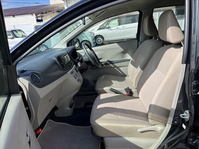 納車整備ついても第三者機関の指定工場で分解記録（法定整備）を実施し、車検を基準に不具合箇所、消耗部品は改善して納車させていただきます。