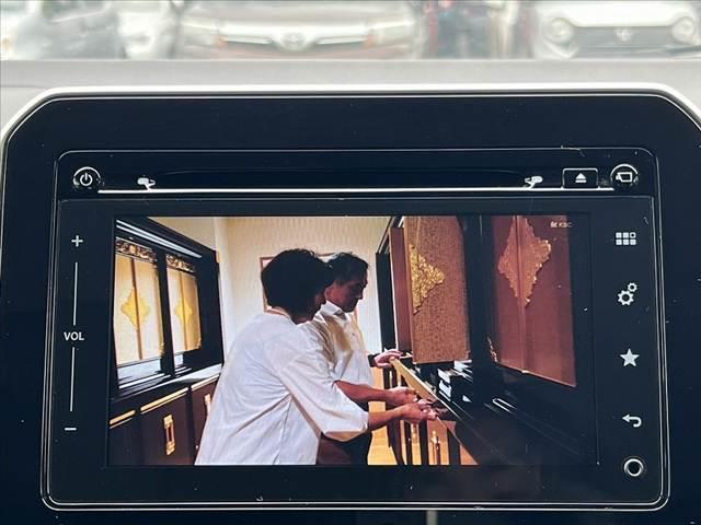 イグニス Ｆリミテッド　車検整備付　セーフティーＰＫＧ　４ＷＤ　全方位　純正ナビ　フルセグ　ブルートゥース　ＤＶＤ　ＥＴＣ　ステリモ　クルコン　パドル　ＬＥＤ　前席シートヒーター　シートリフター　スマートキー　ＡＣソケット（6枚目）