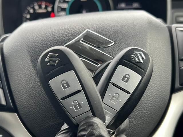 イグニス Ｆリミテッド　車検整備付　セーフティーＰＫＧ　４ＷＤ　全方位　純正ナビ　フルセグ　ブルートゥース　ＤＶＤ　ＥＴＣ　ステリモ　クルコン　パドル　ＬＥＤ　前席シートヒーター　シートリフター　スマートキー　ＡＣソケット（28枚目）