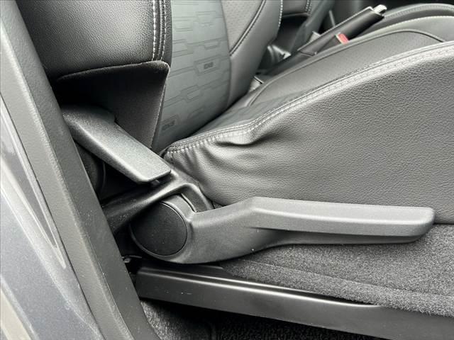 イグニス Ｆリミテッド　車検整備付　セーフティーＰＫＧ　４ＷＤ　全方位　純正ナビ　フルセグ　ブルートゥース　ＤＶＤ　ＥＴＣ　ステリモ　クルコン　パドル　ＬＥＤ　前席シートヒーター　シートリフター　スマートキー　ＡＣソケット（32枚目）