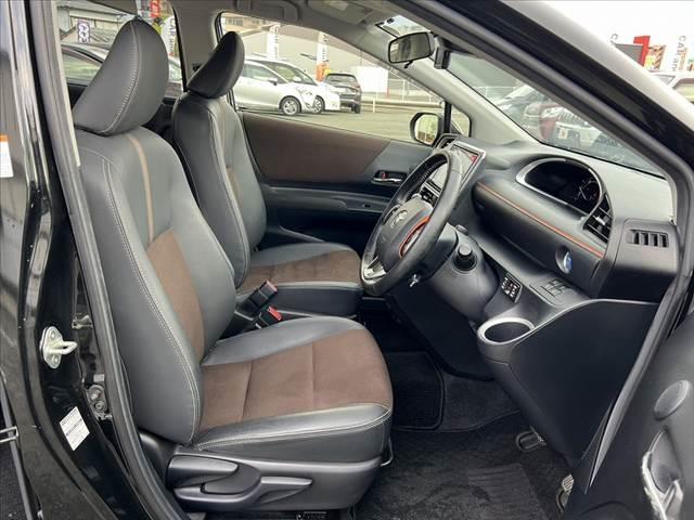 シエンタ ハイブリッドG クエロ 後期 全方位モニター 12型Fダウンモニター 9型純正SDナビ フルセグ BT DVD 両側パワスラ クリソナ ステリモ スマートキー セーフティセンス Aハイビーム オートレベリングLED 電格(16枚目)