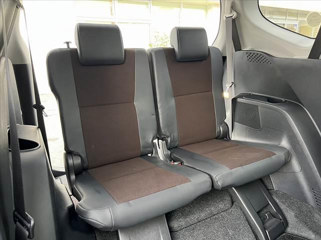 シエンタ ハイブリッドG クエロ 後期 全方位モニター 12型Fダウンモニター 9型純正SDナビ フルセグ BT DVD 両側パワスラ クリソナ ステリモ スマートキー セーフティセンス Aハイビーム オートレベリングLED 電格(22枚目)