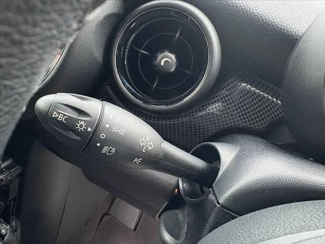 MINI クーパーS クラブマン 後期 社外SDナビ フルセグ Bluetooth DVD再生 バックカメラ ETC クルーズコントロール ステアリングリモコン スマートキー Pスタート パドルシフト ACシガーソケット エアバッグ(26枚目)