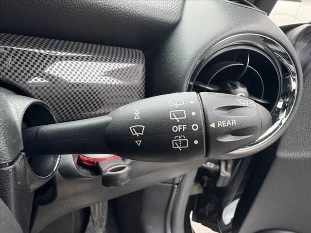 MINI クーパーS クラブマン 後期 社外SDナビ フルセグ Bluetooth DVD再生 バックカメラ ETC クルーズコントロール ステアリングリモコン スマートキー Pスタート パドルシフト ACシガーソケット エアバッグ(27枚目)