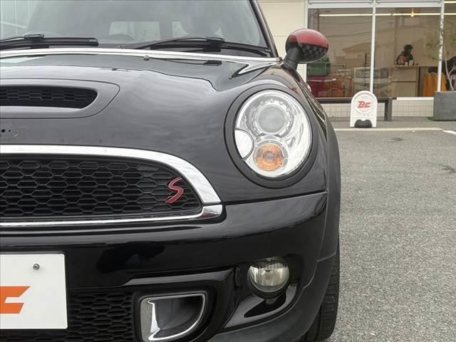 MINI クーパーS クラブマン 後期 社外SDナビ フルセグ Bluetooth DVD再生 バックカメラ ETC クルーズコントロール ステアリングリモコン スマートキー Pスタート パドルシフト ACシガーソケット エアバッグ(40枚目)