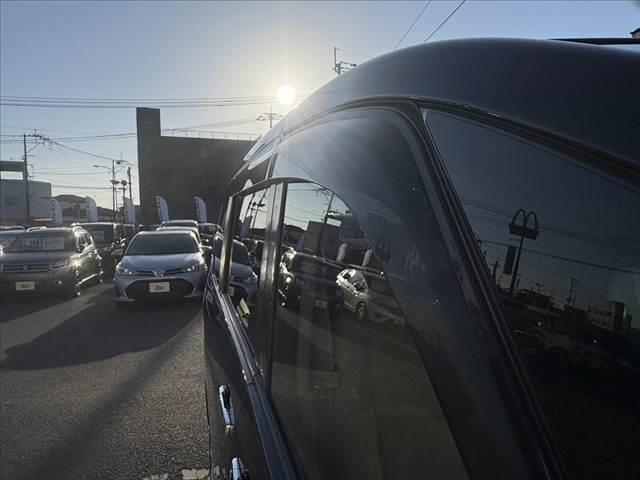 セレナ B 車検整備付 禁煙車 中期 純正SDナビ/フルセグ/ブルートゥース バックカメラ クルーズコントロール ステアリングリモコン オートライト スマートキー Pスタート Aストップ 電格ミラー Pガラス(26枚目)