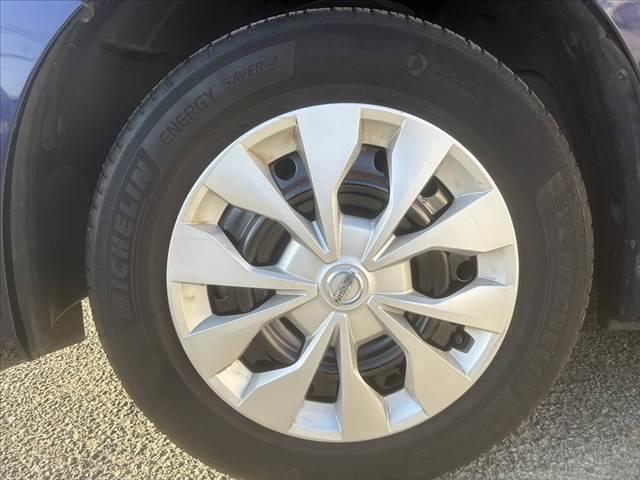 セレナ B 車検整備付 禁煙車 中期 純正SDナビ/フルセグ/ブルートゥース バックカメラ クルーズコントロール ステアリングリモコン オートライト スマートキー Pスタート Aストップ 電格ミラー Pガラス(52枚目)