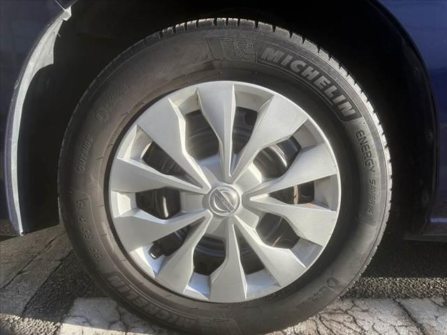 セレナ B 車検整備付 禁煙車 中期 純正SDナビ/フルセグ/ブルートゥース バックカメラ クルーズコントロール ステアリングリモコン オートライト スマートキー Pスタート Aストップ 電格ミラー Pガラス(53枚目)