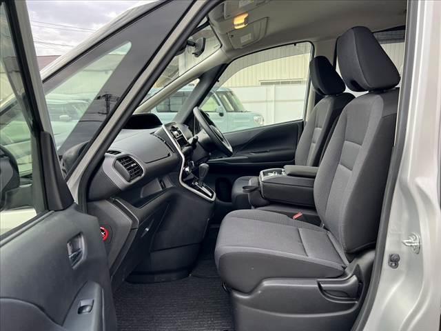 納車整備ついても第三者機関の指定工場で分解記録（法定整備）を実施し、車検を基準に不具合箇所、消耗部品は改善して納車させていただきます。